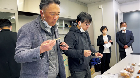 鯛だしからあげ試食会の写真1